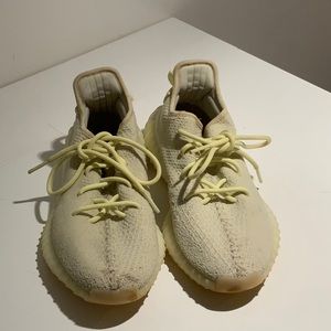 Adidas yeezys boost 350 v2 buttercup